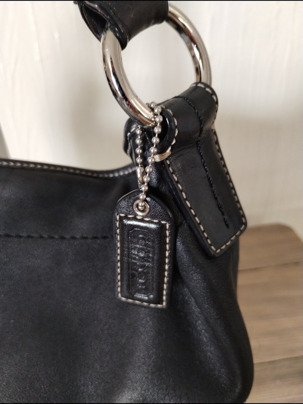 Vintage Coach Soho Hobo Shoulder Bag - Picture 4 of 16
